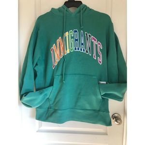 KIDS OF IMMIGRANTS HOODIE SZ M